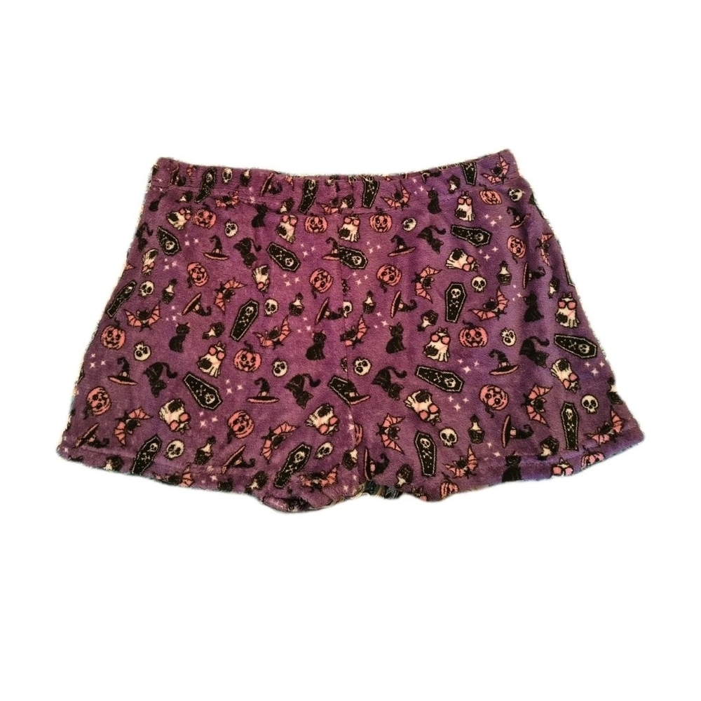 Just Be Purple Halloween Women Shorts